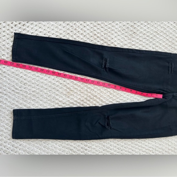 Just USA Skinny Black Distressed Jeans - Picture 7 of 7